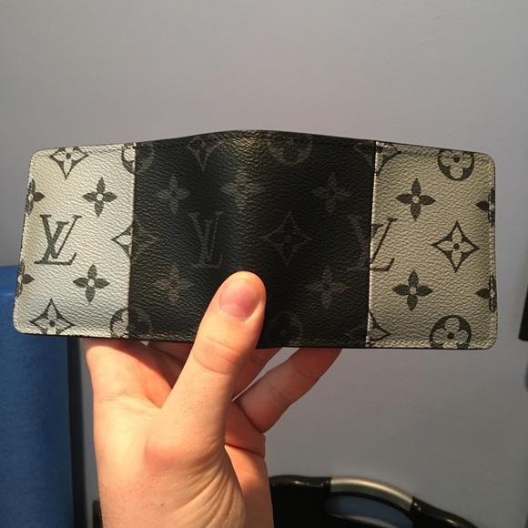 Louis Vuitton eclipse monogram multiple wallet - Picture 3 of 7